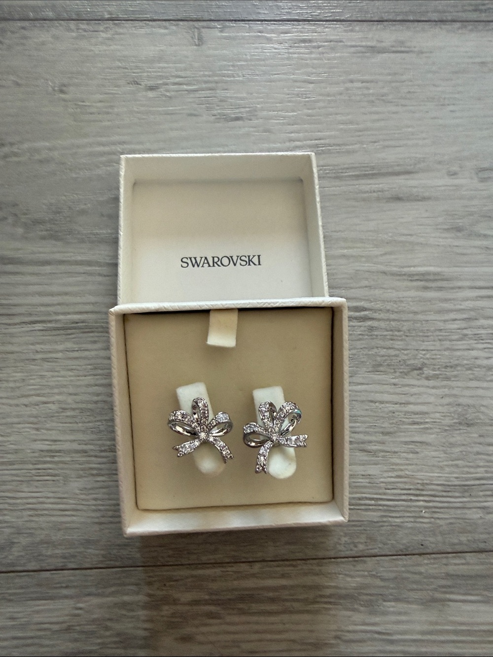 Swarovski Silver Crystal Bow Drop Earrings with White Pearl Accent - Picture 2 of 3